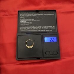 14K Yellow Gold Emerald stone engagement ring size 7