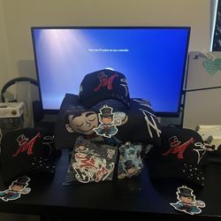 31 Hats 