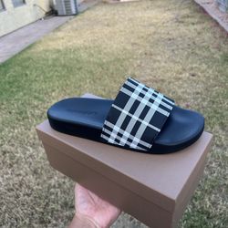 Burberry slides