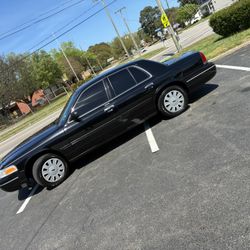 Crown Victoria 