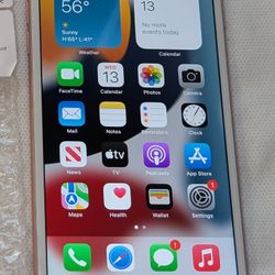 VERY NICE ROSE GOLD APPLE iPhone 7 PLUS UNLOCKED CELL PHONE