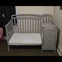 Mini Crib