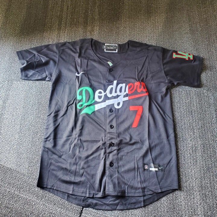 Dodgers Urias Mexico 🇲🇽 Jerseys $65ea Firm S M L Xl 2x 3x And