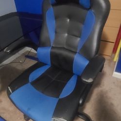 Gaming chair