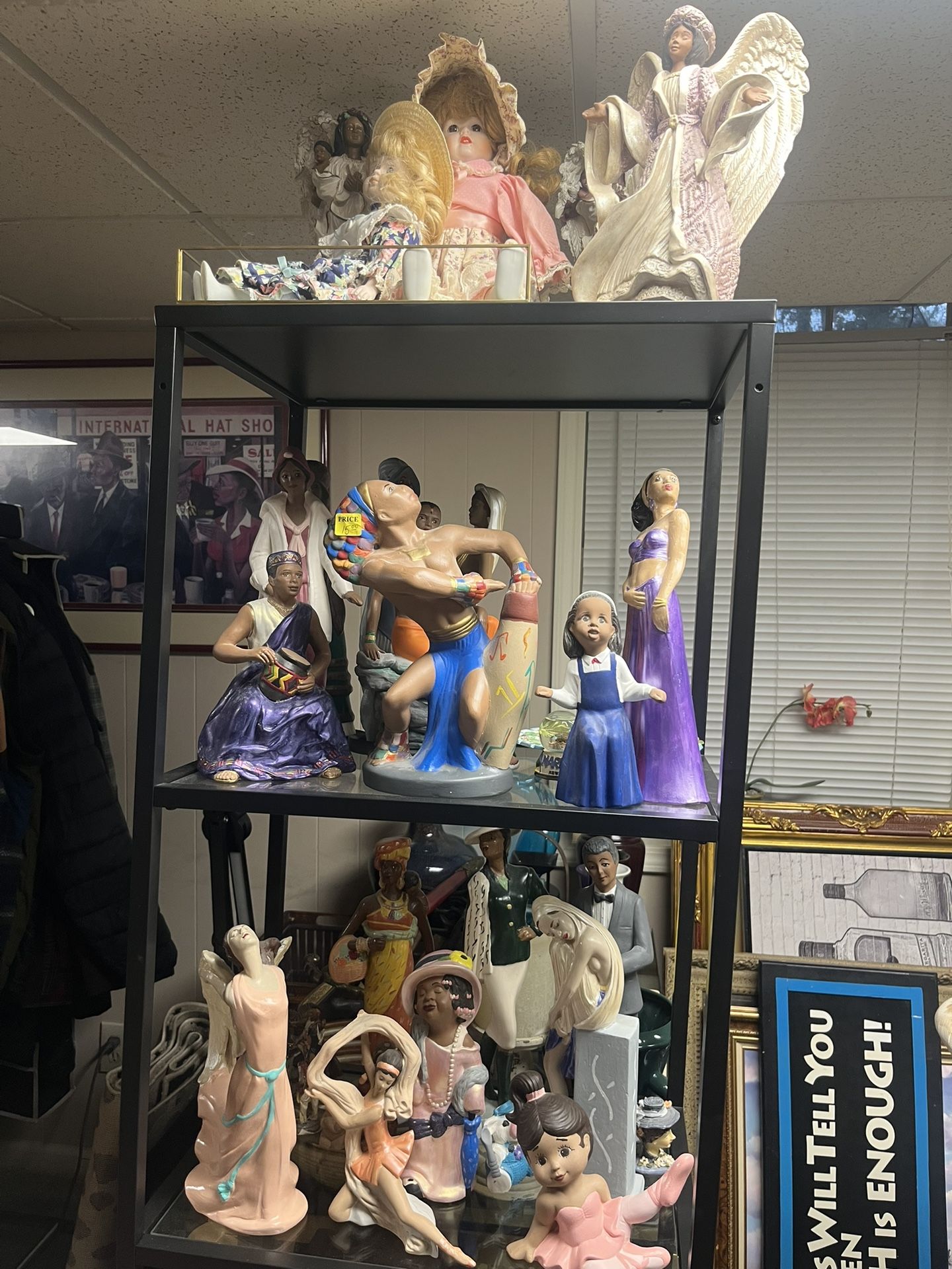 Hand-Painted Decorations 