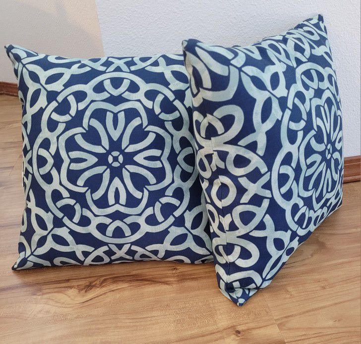 Decorative Outdoor Pillows