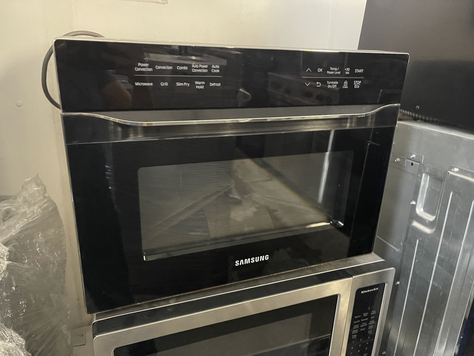 24 inch wide microwave Samsung