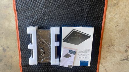 Insignia Induction Cooktop