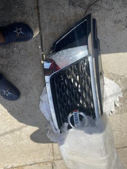 Nissan Armada 2017-2020 Front Grill With Camera