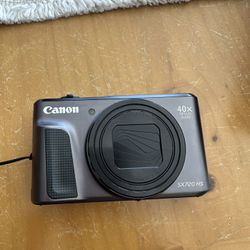 Canon SX720