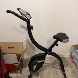 Pleny exercise bike
