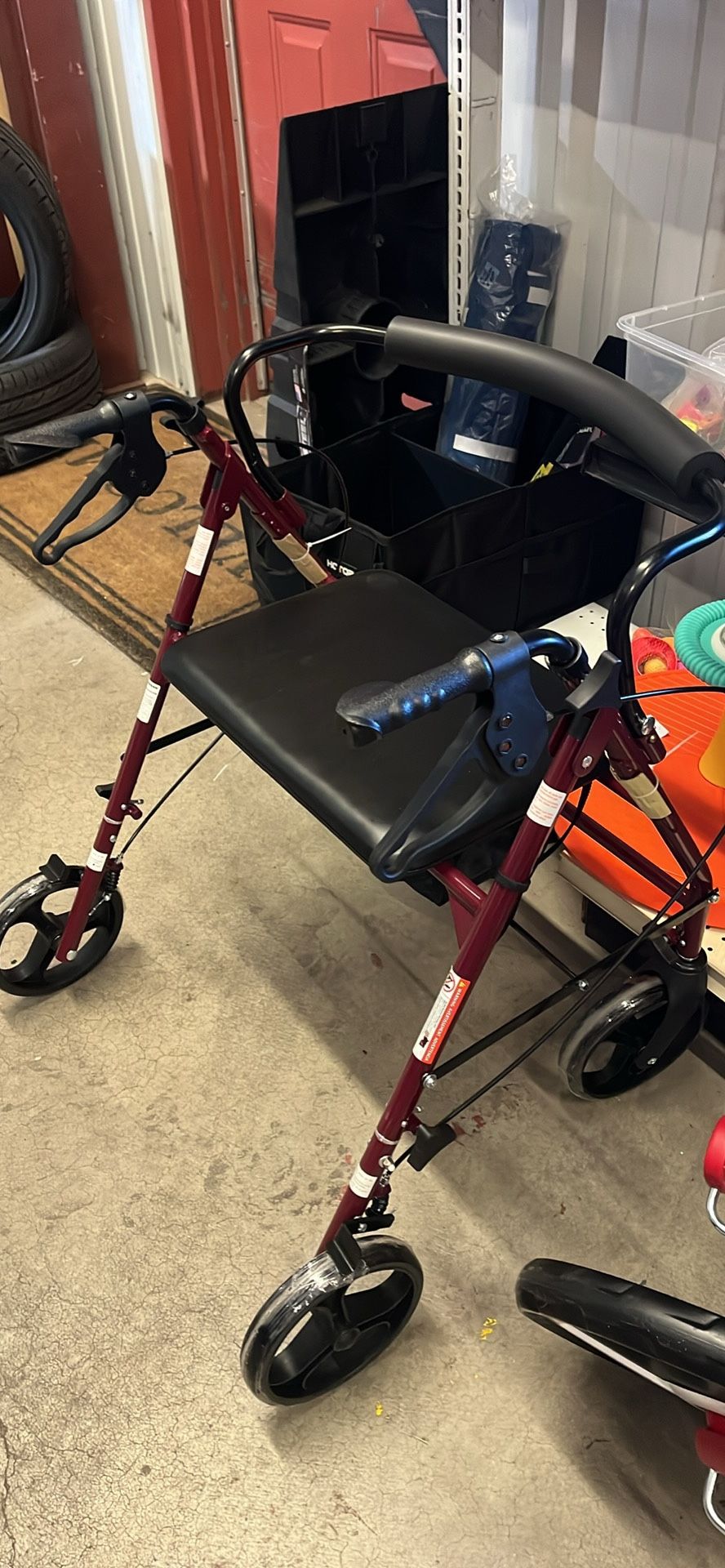 Guardian Basic 4 Wheel Rollator