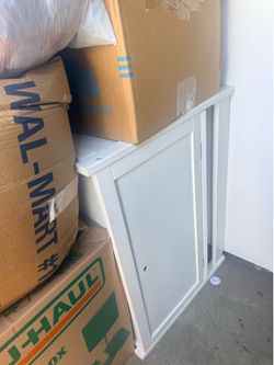 Free toy chest!