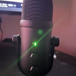 Razer Seiren V2 USB C
