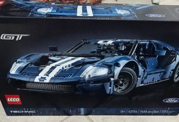 NIB Sealed Lego Ford GT 42154 Technic Kit