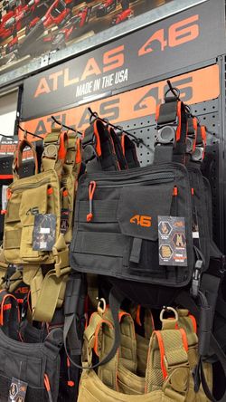 Atlas 45 vest