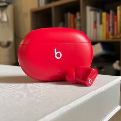 Beats Studio Buds 