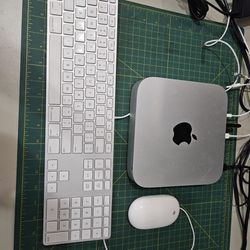 Apple Mac MINI Late 2014 Model i7.