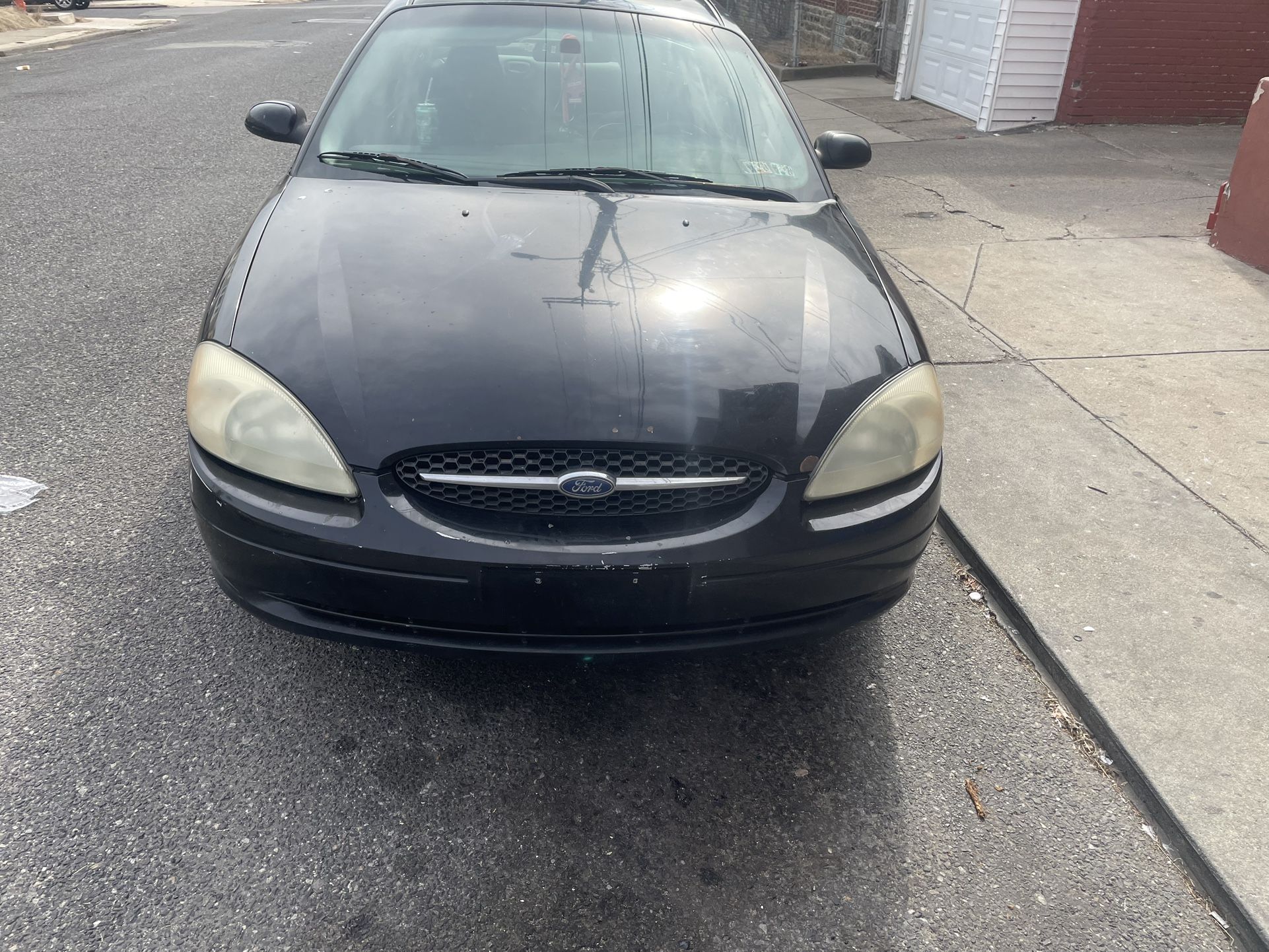 2002 Ford Taurus