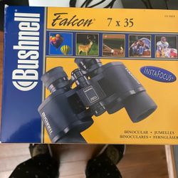 Brand new Binoculars With Insta Focus 
