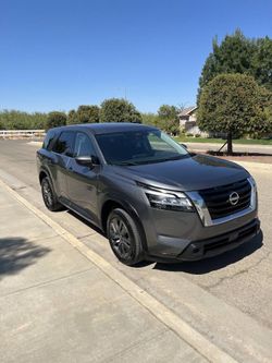 2022 Nissan Pathfinder