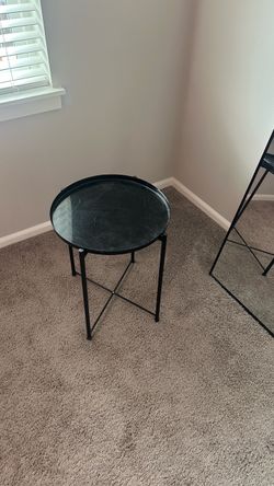 Small side table black