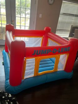 Intex Jumpolene