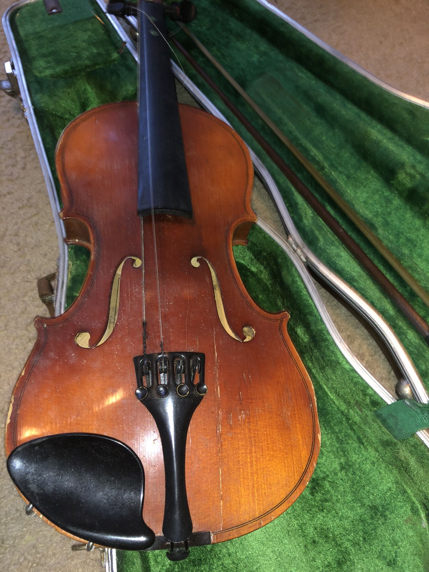 Violin antique