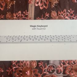 Magic keyboard with touch ID