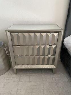 Matching Night Stands 