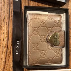 Gucci Guccissima Heart Compact Wallet
