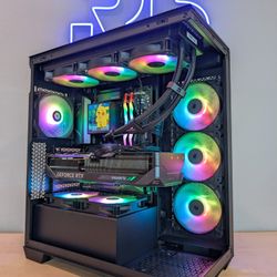 RTX 5070ti // Ryzen 9800x3D // 32GB DDR5 // 2TB 990 Evo Plus // WiFi