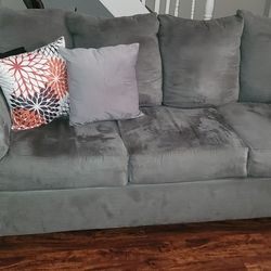 2 Sofas Gray