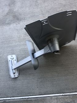 TV Mount 20”