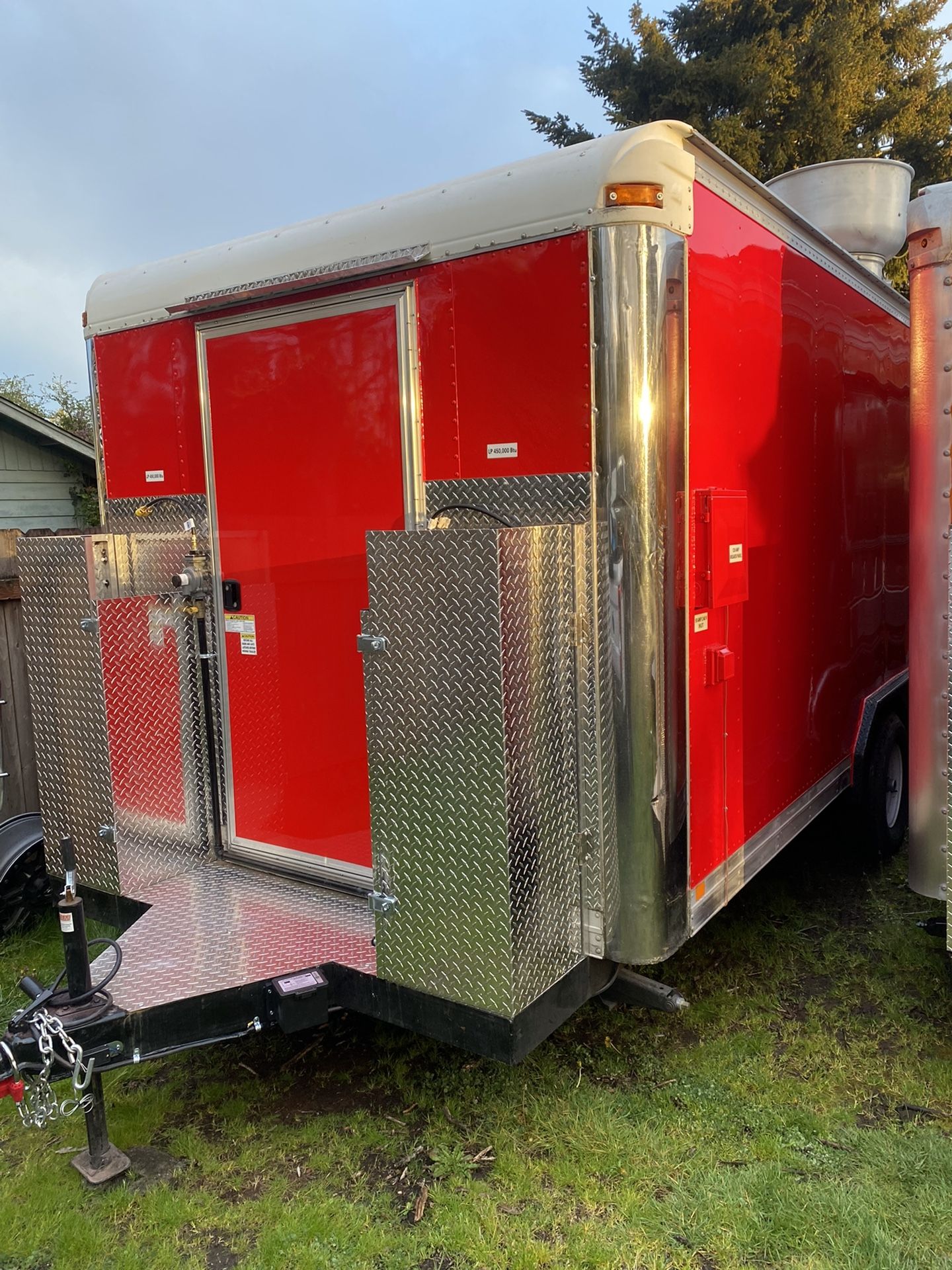 Food Trailers Brand New In Stock Today
