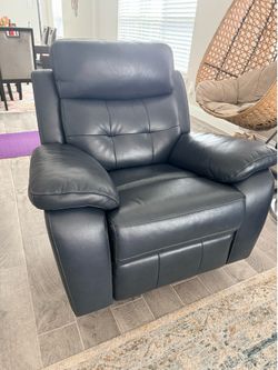 Leather recliner
