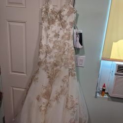Maggie Sottero Wedding Dress Mariella Size 6 