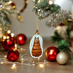Oyster Shell Cat Ornament