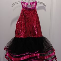 Professional Ballet Outfit/Tutu SIZE S/XS 5T/6S (fits 5 or 6 year old used once)