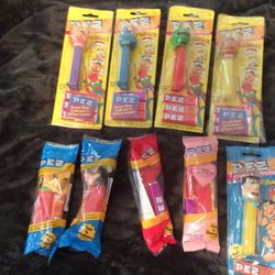 PEZ   Collectable Candy Dispensers  Sesame Street Muppets, Disney,Flintstone Fred, Valentines 2