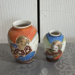 RARE, Vintage, Japan, Vases, set of 2, late 1940’s, Porcelain