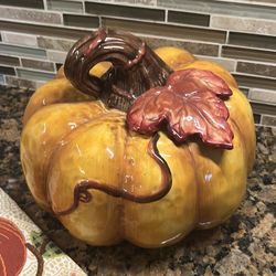 Pumpkin/Fall Decor