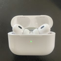 Earphones 2nd generation noise cancellation