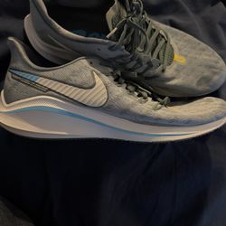 Size 11 Running Shoes