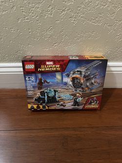 76102 LEGO Avengers Infinity War Thor's Weapon Quest