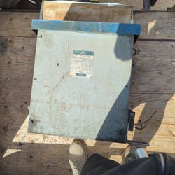 9 KVA Transformer 4 80-208 12 0 Y Three-Phase