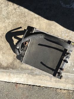 Radiator for97 Honda Civic hatchback asking for $45