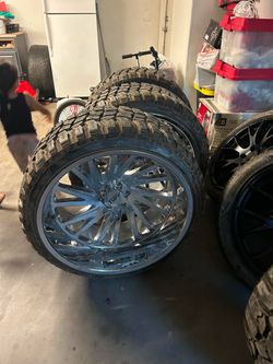 26’ Tires and Rims