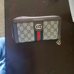 Gucci Wallet 