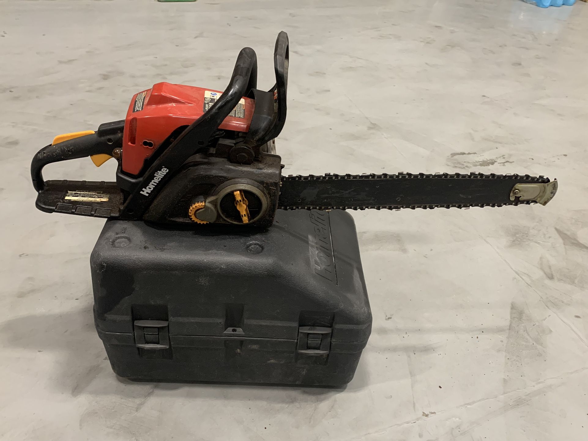 Homelite 16” 42cc Chainsaw With Extra Blade